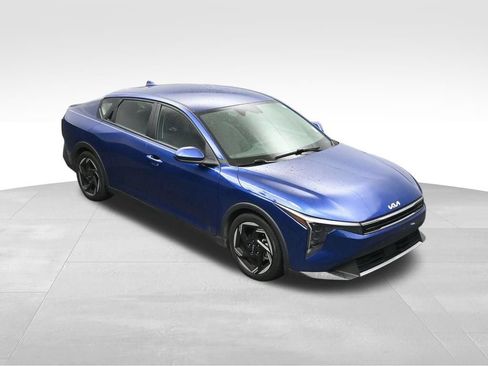 Used 2025 Kia K4 EX FWD image 23