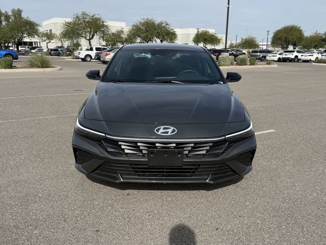 Used 2026 Hyundai Elantra Sport FWD image 2