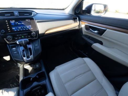 Used 2018 Honda CR-V Touring image 12
