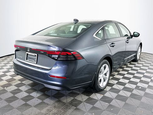 Used 2025 Honda Accord LX image 6