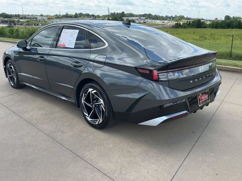 Used 2026 Hyundai Sonata SEL FWD image 7