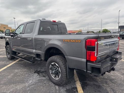 Used 2023 Ford F250 Platinum w/ Tremor Off-Road Package AWD/4WD image 7