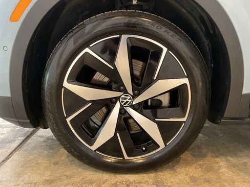 Used 2024 Volkswagen ID.4 Pro S AWD/4WD image 30
