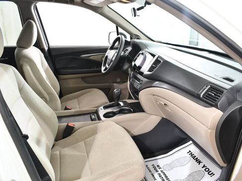 Used 2016 Honda Pilot EX image 10