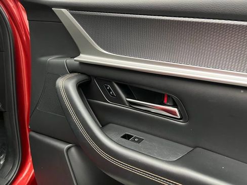 Used 2024 MAZDA CX-90 3.3 Turbo w/ Preferred Plus image 34