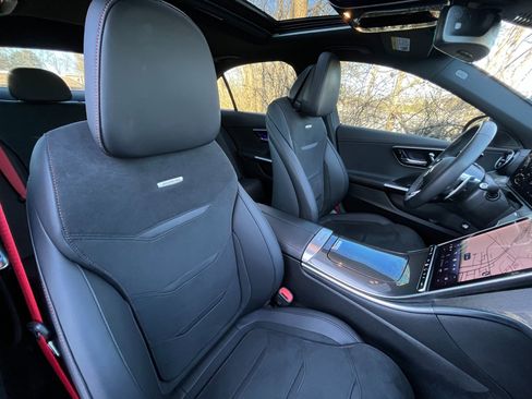 Used 2024 Mercedes-Benz C 43 AMG 4MATIC Sedan image 19