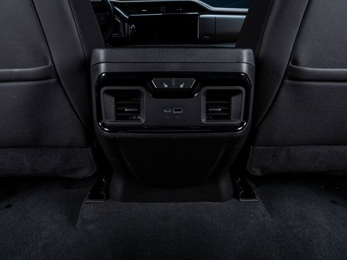 Used 2026 GMC Sierra 1500 AT4 image 32