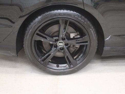 Used 2019 Audi A8 L 3.0T w/ Luxury Package image 34