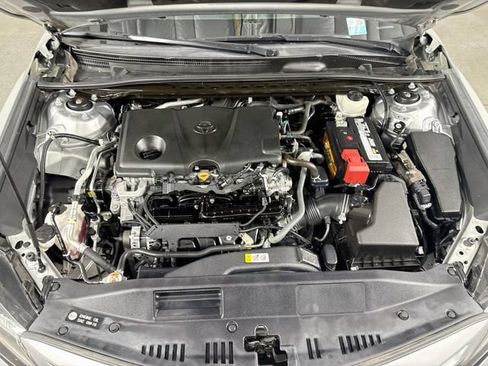Certified 2021 Toyota Camry SE FWD image 29