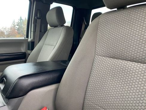 Used 2019 Ford F150 XLT w/ Equipment Group 302A Luxury image 15