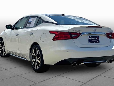 Used 2016 Nissan Maxima Platinum FWD image 12