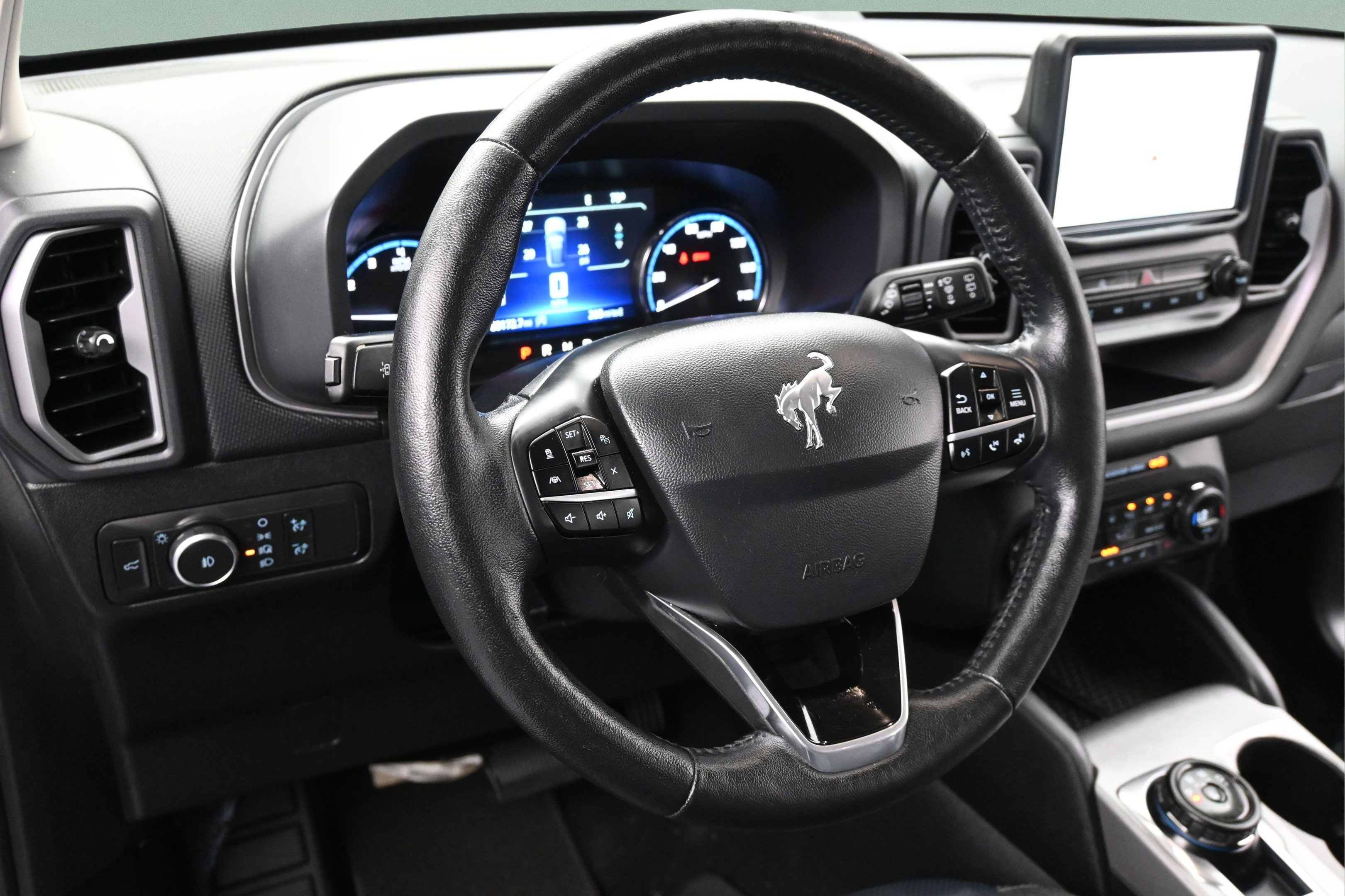 Certified 2021 Ford Bronco Sport Outer Banks AWD/4WD image 13