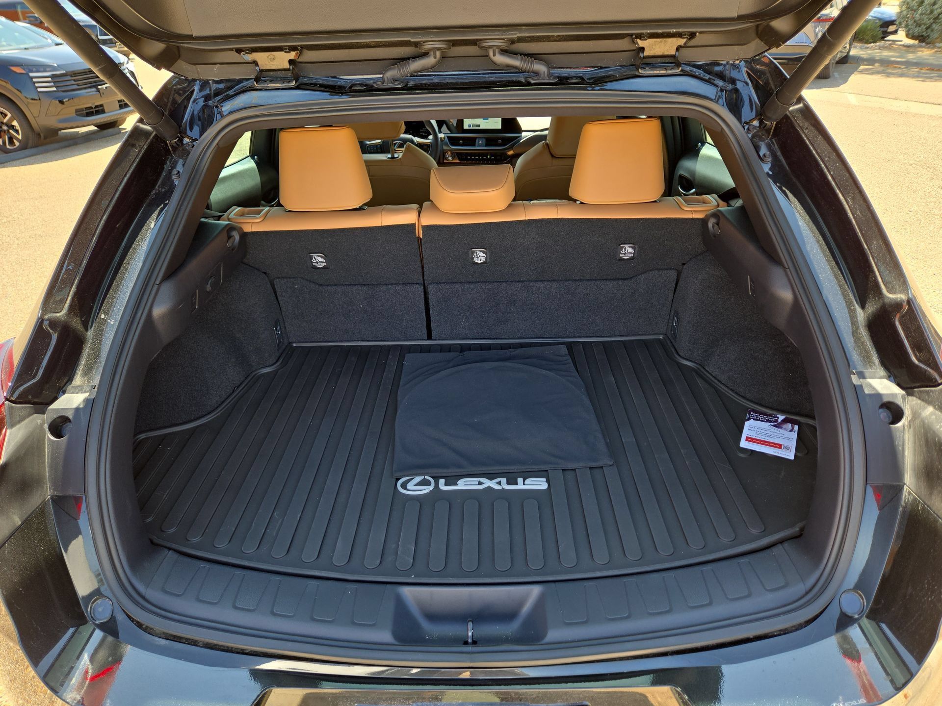 Used 2026 Lexus UX 300h FWD w/ Accessory Package (2T) image 12