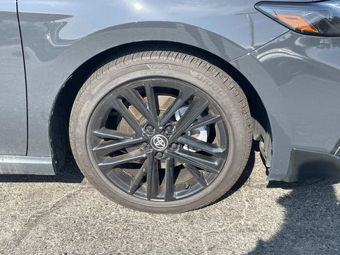 Used 2026 Toyota Camry SE w/ Convenience Package FWD image 10