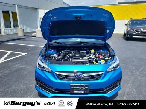 Used 2022 Subaru Impreza 2.0i Limited image 17
