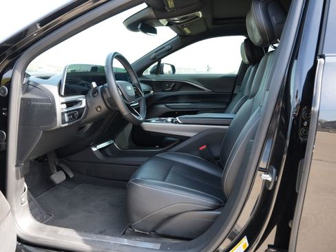 Certified 2024 Cadillac Lyriq Sport image 18