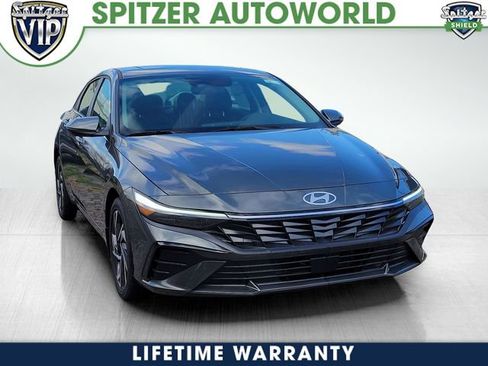 New 2025 Hyundai Elantra Limited FWD image 1