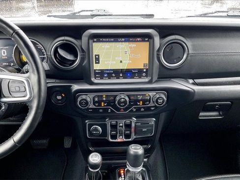 Used 2021 Jeep Wrangler Unlimited Sahara w/ Cold Weather Group image 6