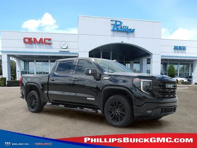 Used 2023 GMC Sierra 1500 Elevation w/ Elevation Premium Package