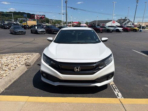 Used 2020 Honda Civic Sport image 9