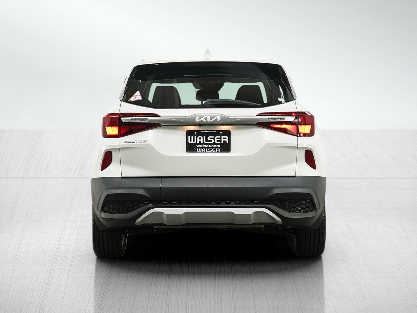 Used 2022 Kia Seltos LX AWD/4WD image 4