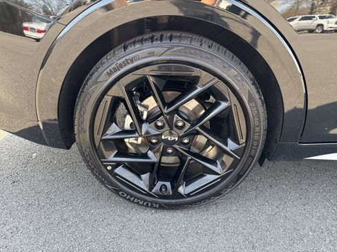 Used 2025 Kia K4 GT-Line Turbo image 9