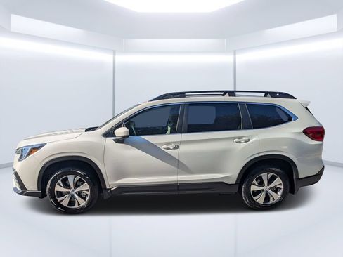Certified 2025 Subaru Ascent Premium AWD/4WD image 6