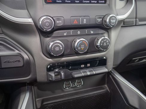 Used 2019 RAM 2500 Big Horn image 21