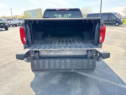 Used 2023 GMC Sierra 1500 SLT w/ SLT Premium Plus Package AWD/4WD image 24
