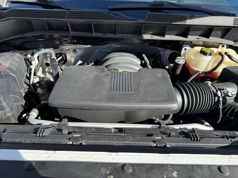 Used 2021 Chevrolet Silverado 1500 Custom image 17