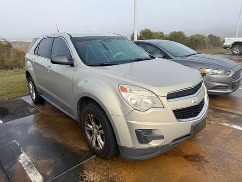 Used 2012 Chevrolet Equinox LS image 2