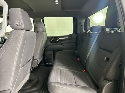 Used 2023 GMC Sierra 1500 Elevation image 24