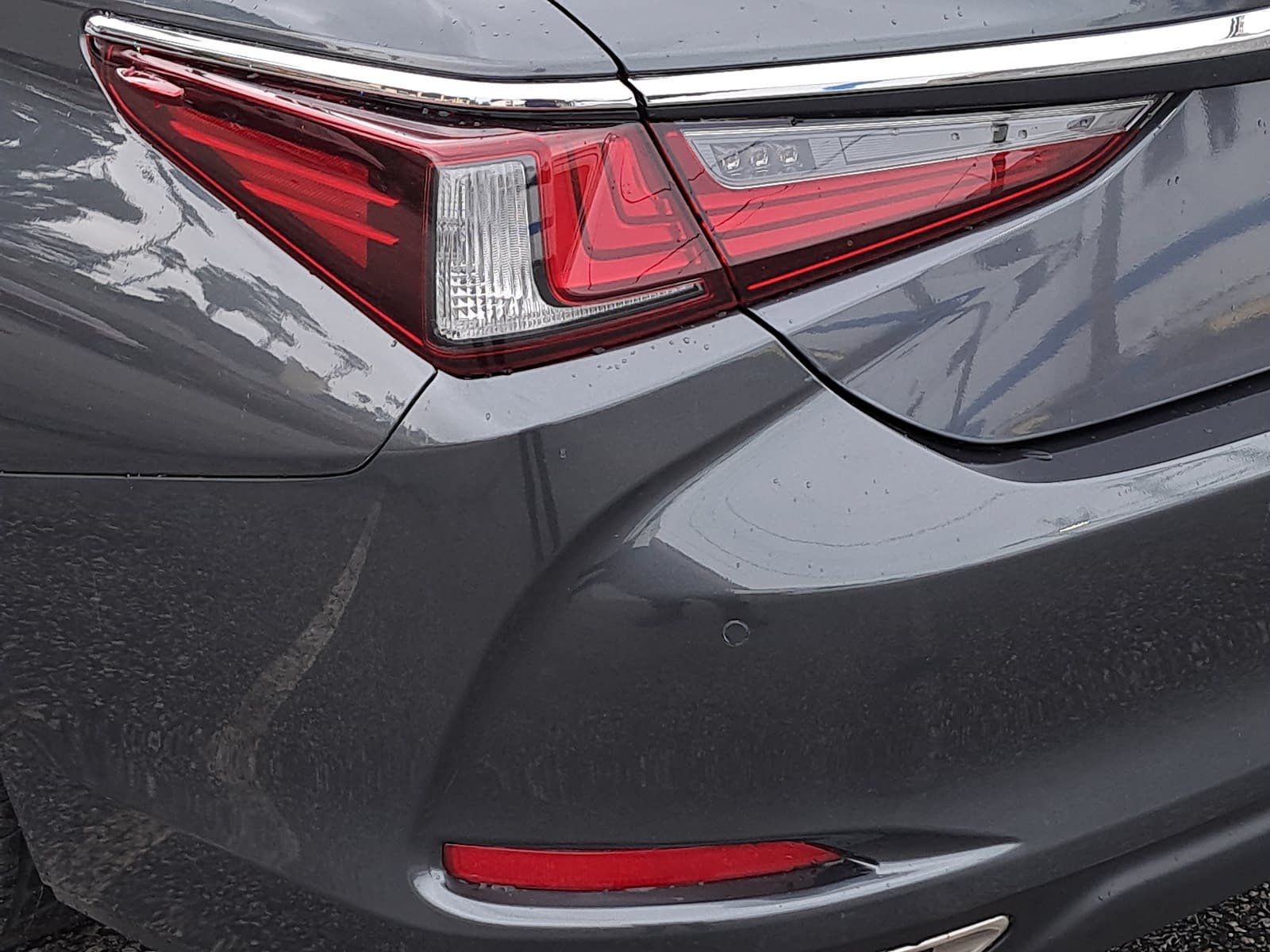 Used 2023 Lexus ES 350 w/ Premium Package FWD image 36