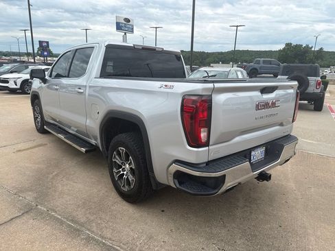 Used 2020 GMC Sierra 1500 SLE w/ SLE Value Package AWD/4WD image 6