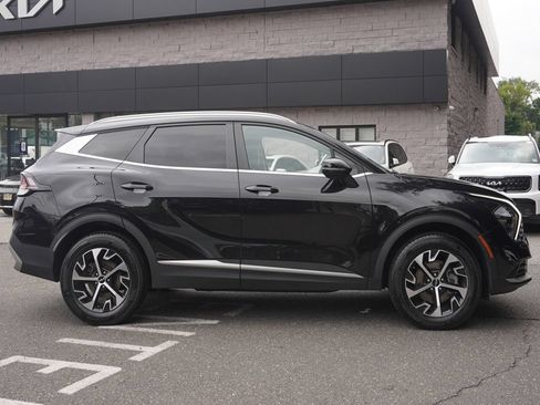 Used 2023 Kia Sportage EX AWD/4WD image 18