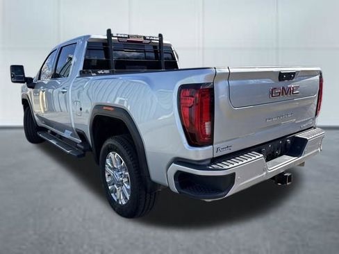 Used 2020 GMC Sierra 2500 Denali image 2