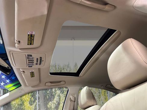 Used 2011 Lexus ES 350 350 image 21