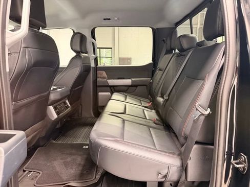 Used 2023 Ford F250 Lariat w/ Lariat Ultimate Package AWD/4WD image 23