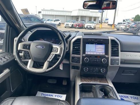 Used 2019 Ford F250 Lariat w/ Chrome Package AWD/4WD image 14