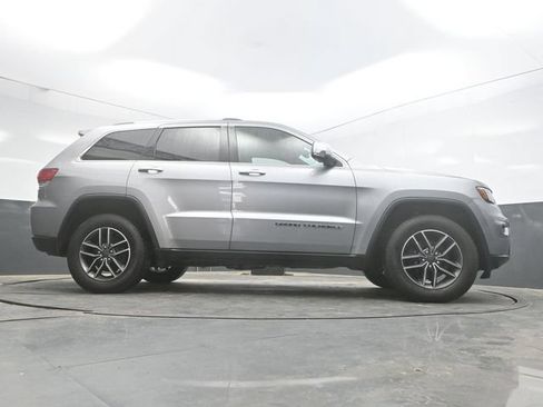 Used 2020 Jeep Grand Cherokee Limited AWD/4WD image 43