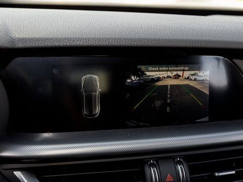 New 2025 Alfa Romeo Stelvio Sprint w/ Convenience Package image 18