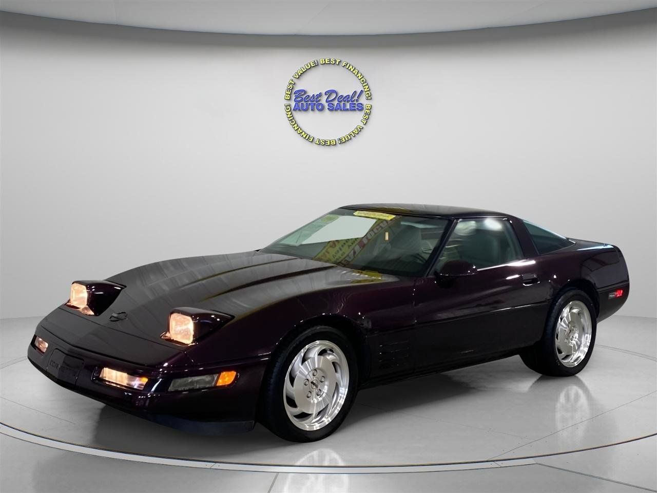 Used 1993 Chevrolet Corvette Coupe RWD image 2