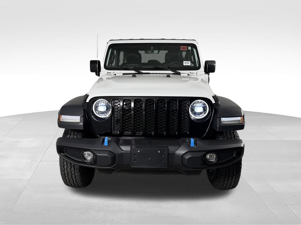 Used 2023 Jeep Wrangler Unlimited w/ 8.4" Radio Group AWD/4WD image 4