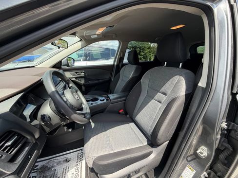 Used 2023 Nissan Rogue SV AWD/4WD image 8