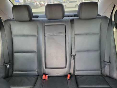Used 2013 Mercedes-Benz S 550 image 18