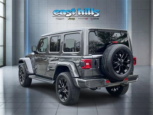 Certified 2021 Jeep Wrangler Unlimited Sahara image 5