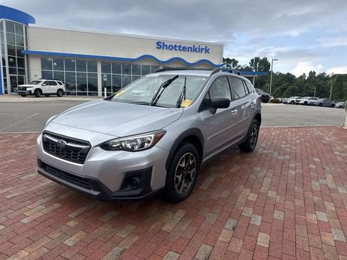 Used 2020 Subaru Crosstrek 2.0i AWD/4WD image 1