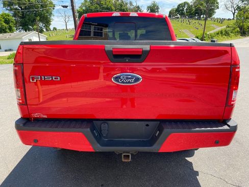Used 2016 Ford F150 XLT w/ Equipment Group 302A Luxury AWD/4WD image 4