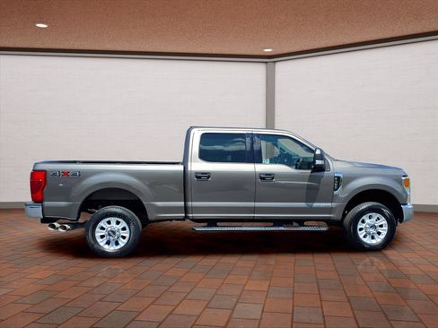 Used 2022 Ford F350 XLT AWD/4WD image 29