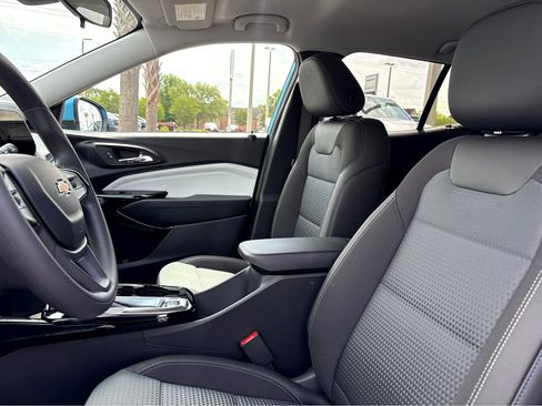 New 2026 Chevrolet Trax LT FWD image 15